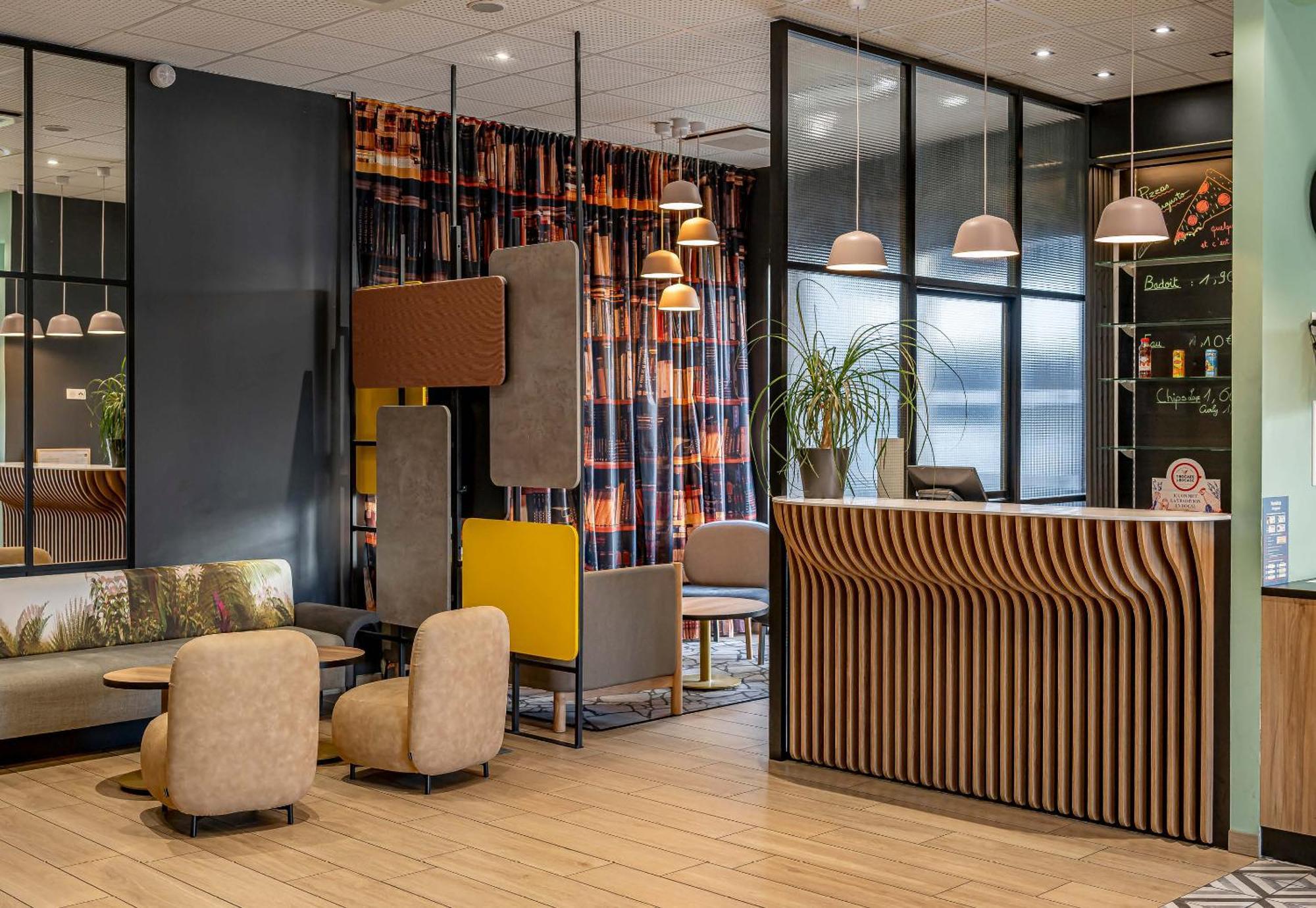 B&B Hotel Bordeaux Bassins A Flot Екстер'єр фото