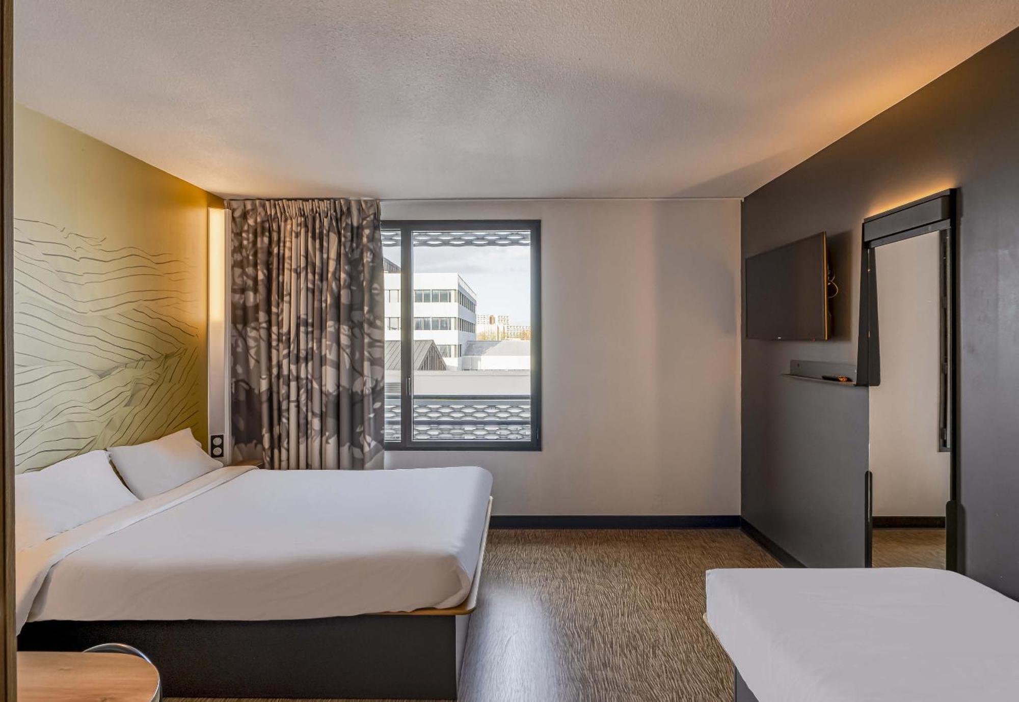B&B Hotel Bordeaux Bassins A Flot Екстер'єр фото